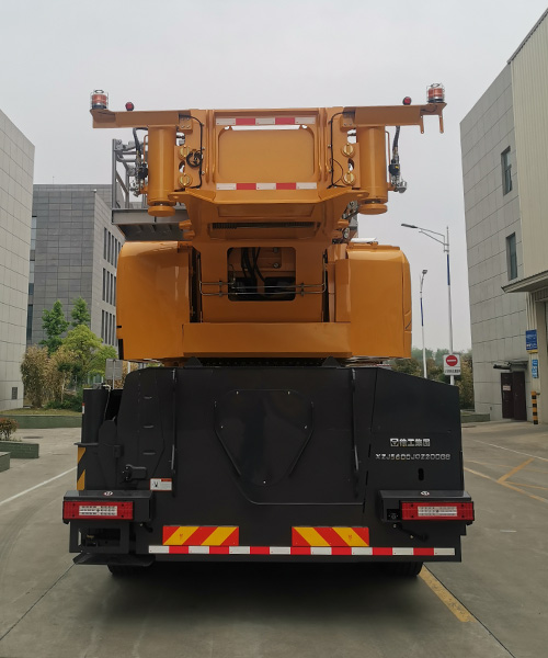 徐工牌XZJ5600JQZ200G8全地面起重机公告图片