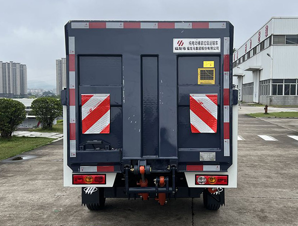 福龍馬牌FLM5030CTYFSBEV純電動(dòng)桶裝垃圾運(yùn)輸車公告圖片
