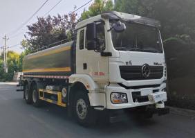 绿化喷洒车