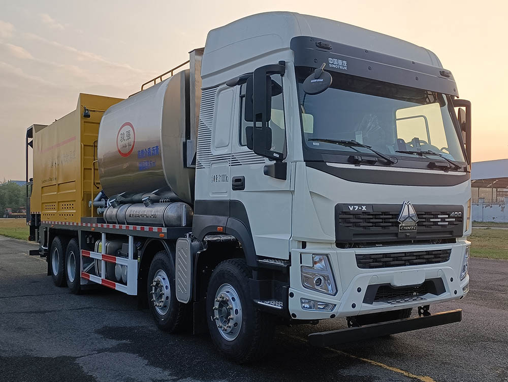 骏强牌JQ5318TFCD沥青碎石同步封层车