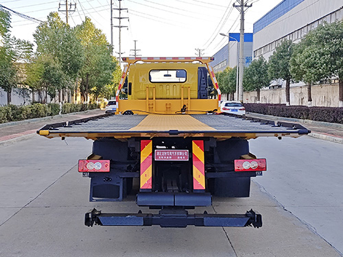 龍牧雙星牌LMX5160TQZBJ6清障車公告圖片