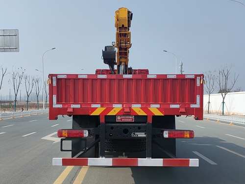 炎帝牌SZD5187JSQZ6隨車起重運(yùn)輸車公告圖片