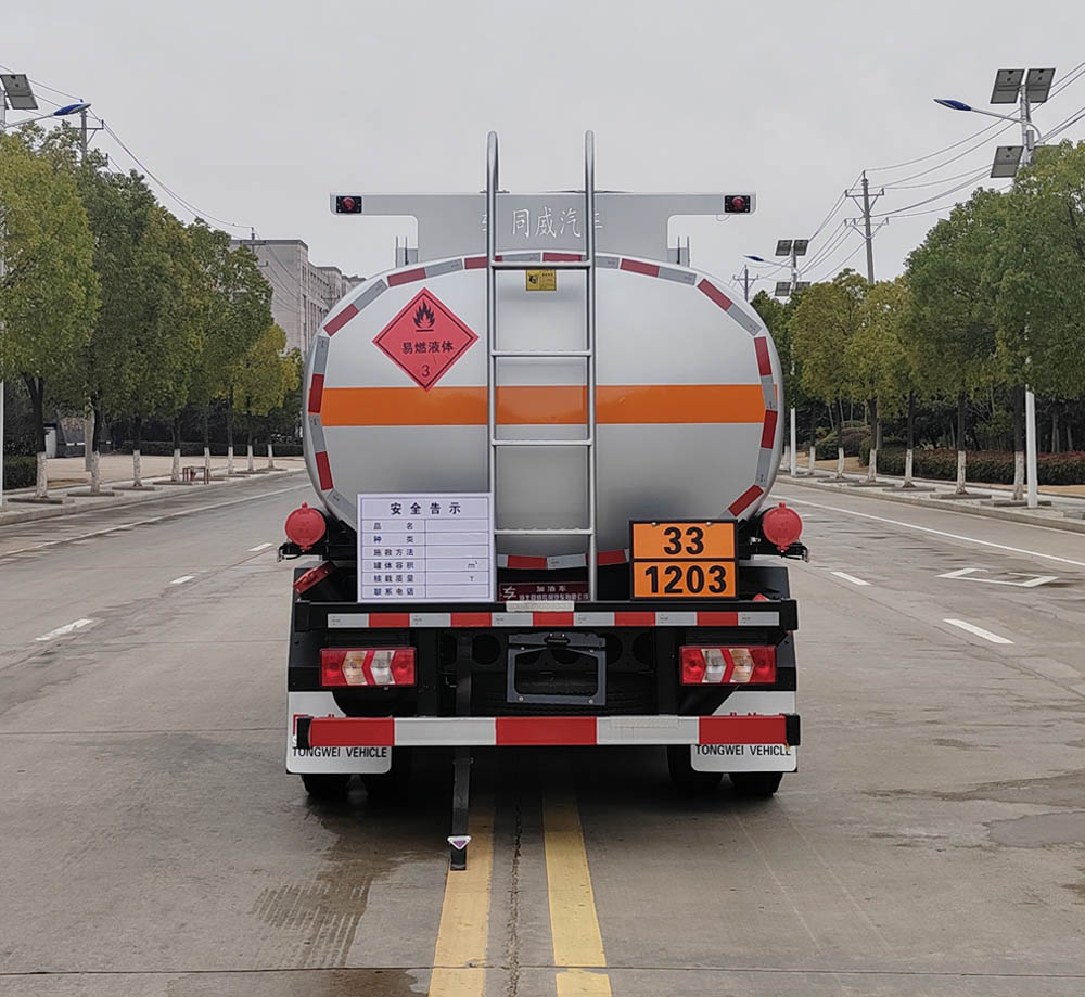 专威牌HTW5091GJYJHQ6加油车公告图片