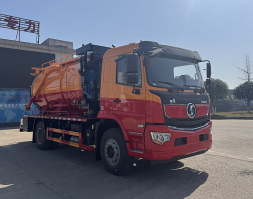 清洗吸污车