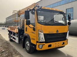 高空作业车