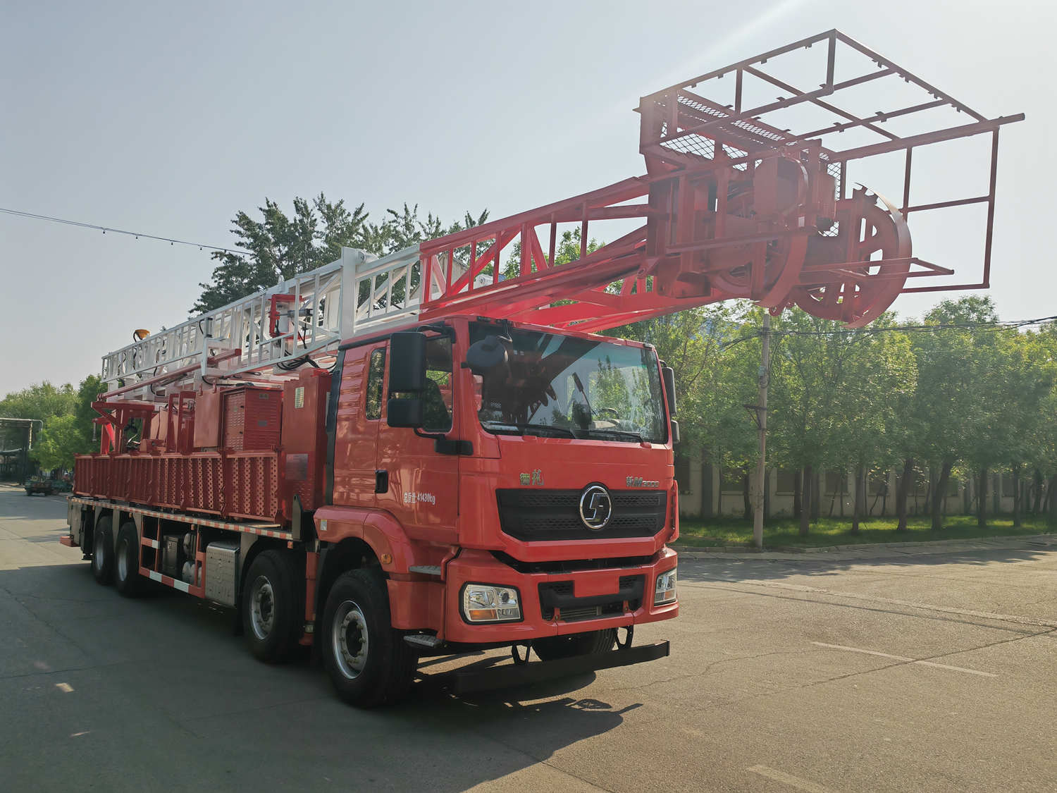 胜机牌SJU5410TXJ350修井机