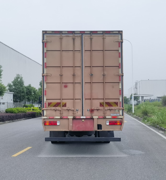 乘龙牌LZ5180XXYH5AZSEV01换电式纯电动厢式货车公告图片
