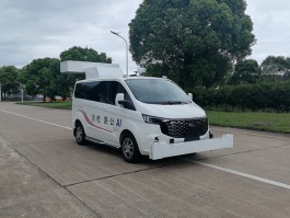 检测车