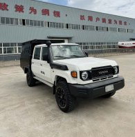 旅居车