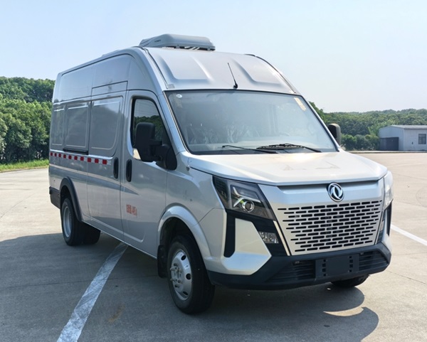 東風(fēng)牌EQ5040XYL6A1D醫(yī)療車公告圖片