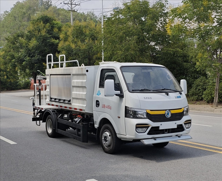 东风牌EQ5043TYHSEQBEV纯电动路面养护车