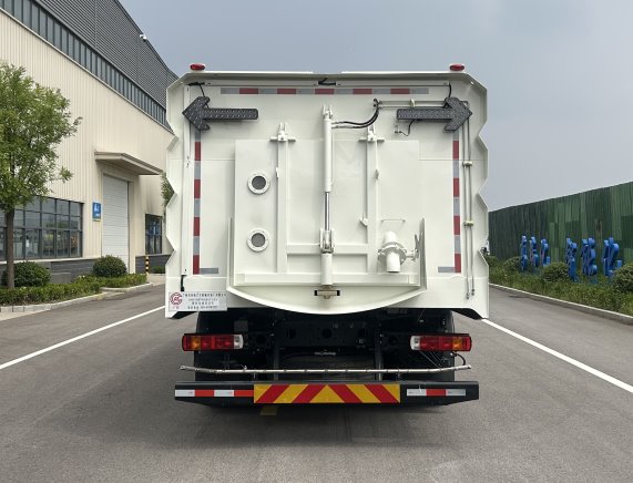 燃料电池洗扫车图片