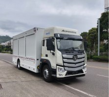 装备车