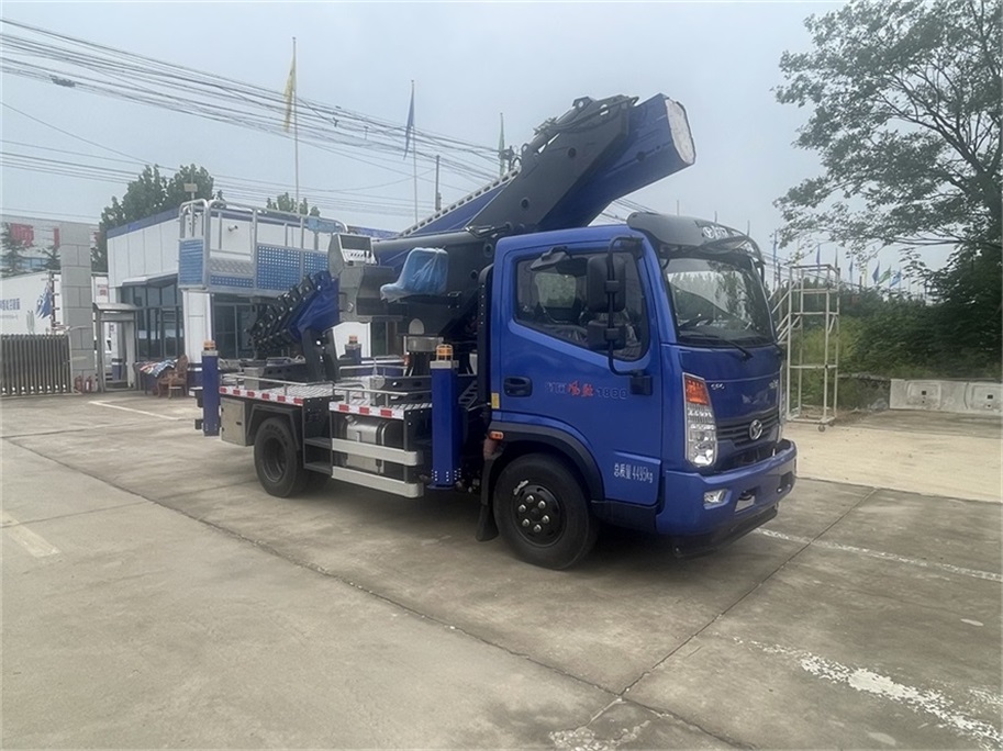 佰奕来牌YLZ5040XJXYN6抽油机检修车