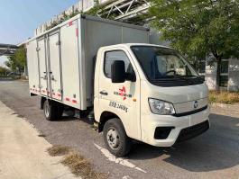 大流量排水抢险车