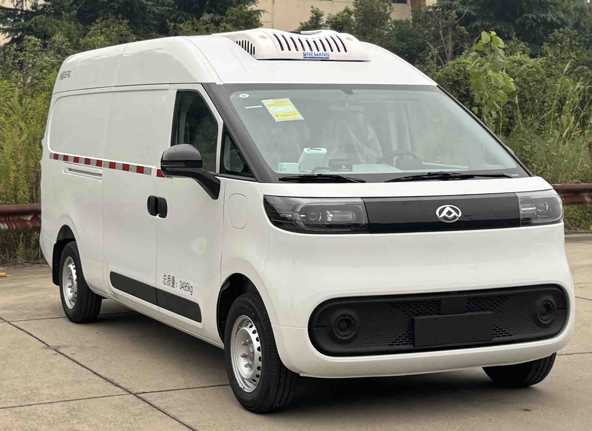 申驰牌SQL5030XLCU1BEV-J64纯电动冷藏车