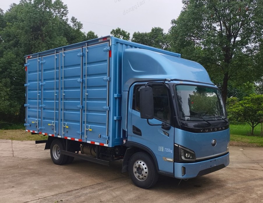 宇通牌ZKH5075XXYBEVA2纯电动厢式货车
