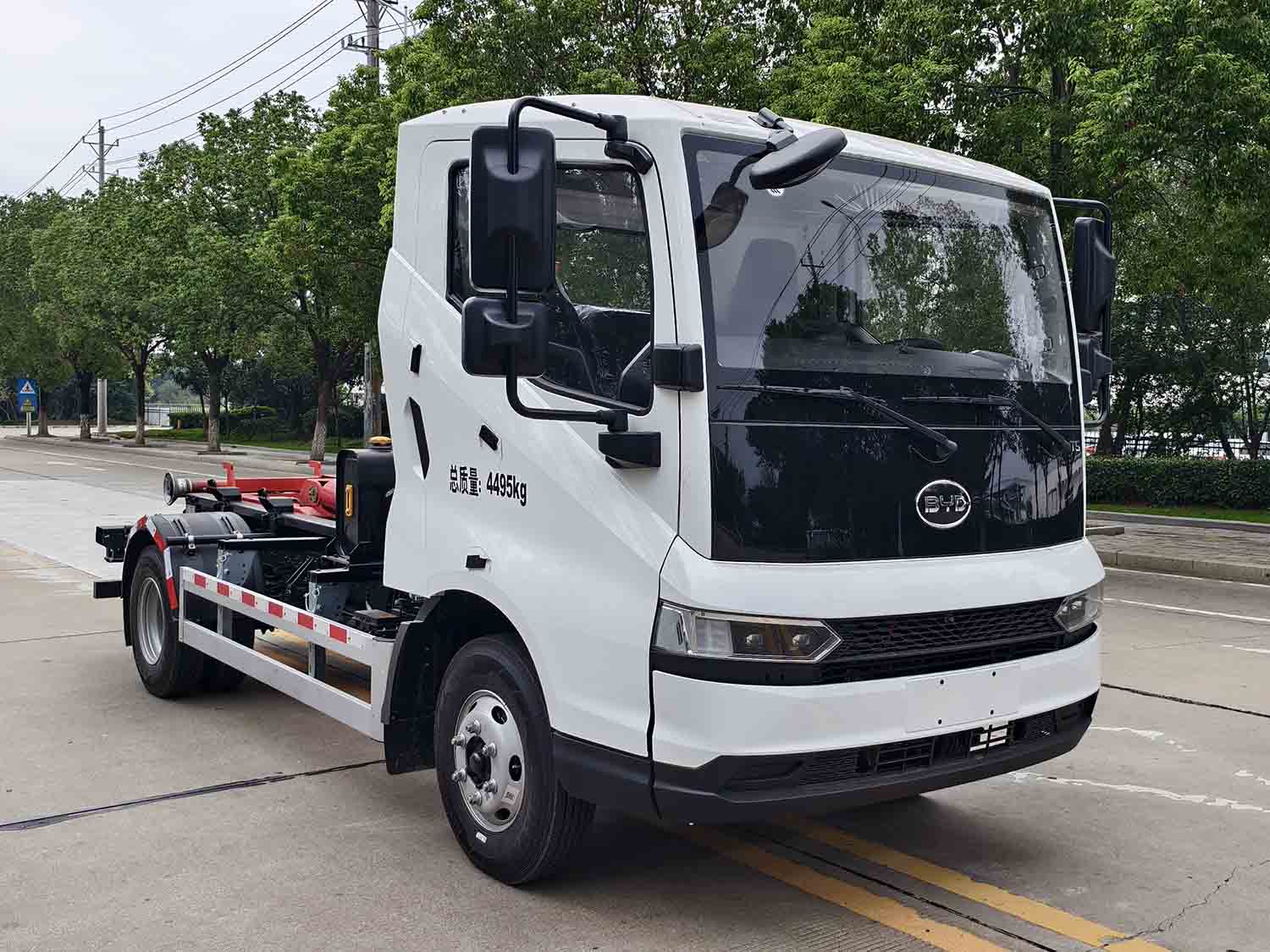富岩汽车牌HWL5041ZXXBEV纯电动车厢可卸式垃圾车