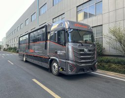 旅居车