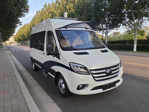 宇通牌ZK5040XYBD63運兵車公告圖片