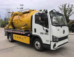 清洗吸污车