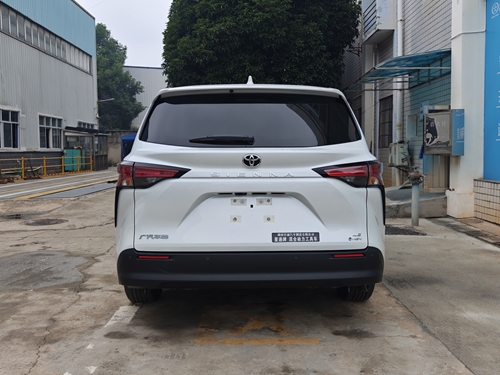 星通牌XTP5031XGJGTMHEV混合动力工具车公告图片