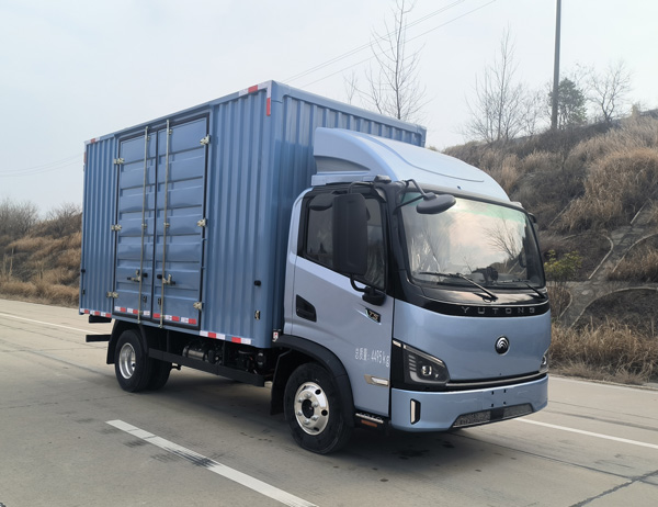 宇通牌ZKH5045XXYBEVA12纯电动厢式货车