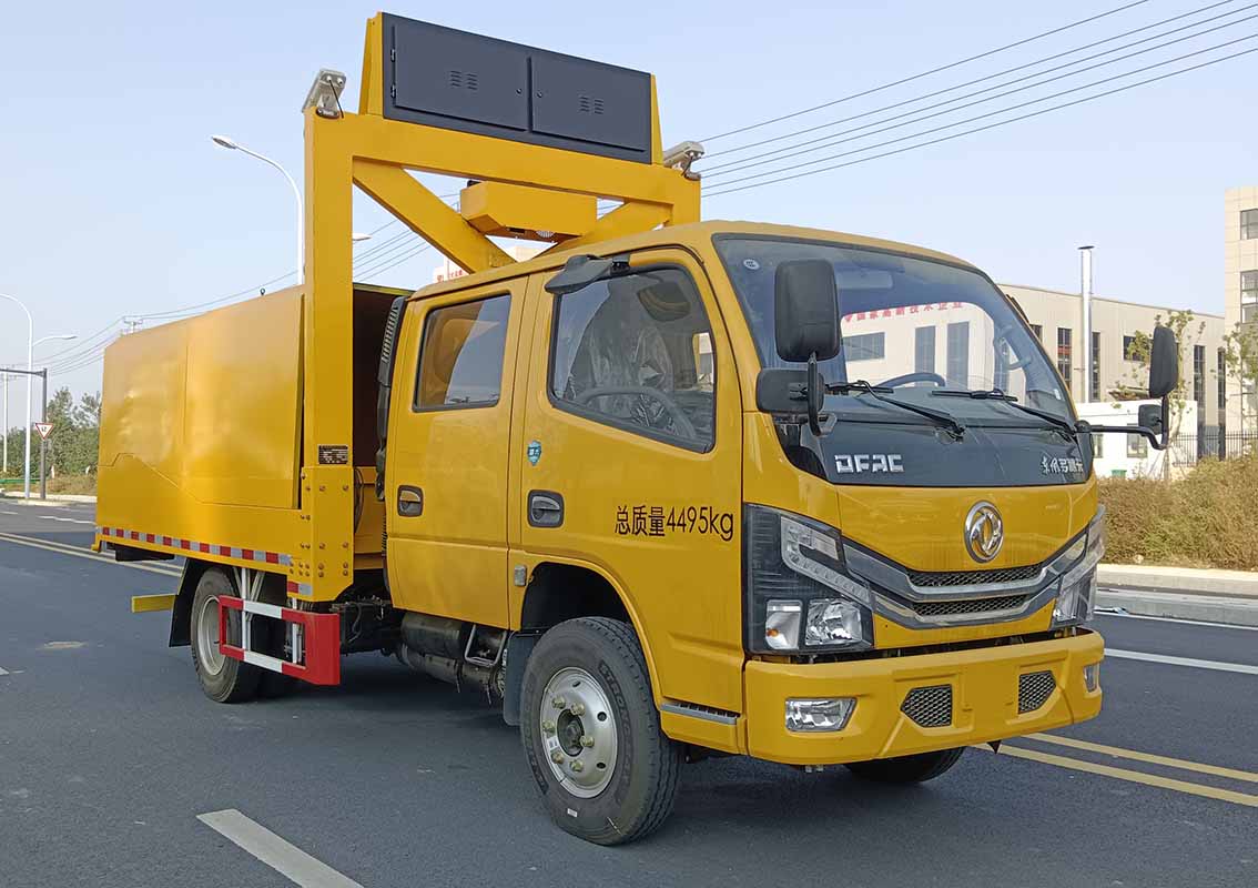 润驰牌GRX5042TYH路面养护车