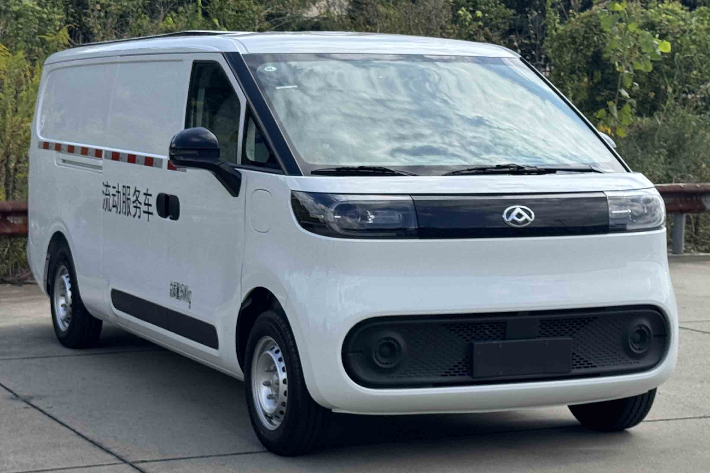 SQL5041XDWU6BEV-J51型纯电动流动服务车图片