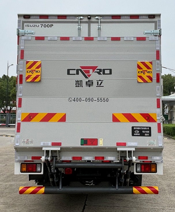 装备车图片