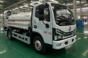 洒水车