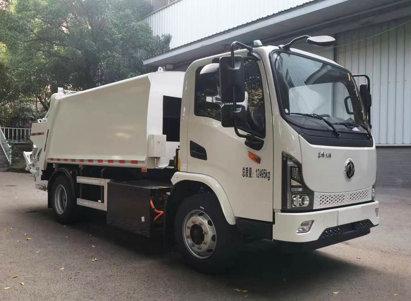 JHA5123ZYSDFABEV 山花牌纯电动压缩式垃圾车图片