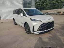 插电式混合动力殡仪车