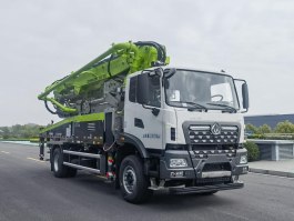 中联牌ZLJ5230THBEF混凝土泵车