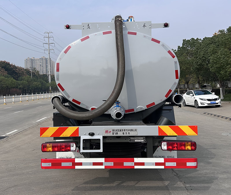 楚飞牌CLQ5180GXW6ZZ吸污车公告图片