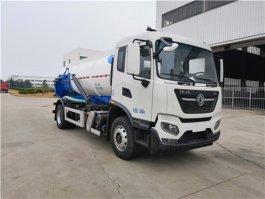 吸污车