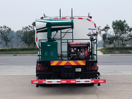 衡霸牌YYD5160GPSD6綠化噴灑車公告圖片