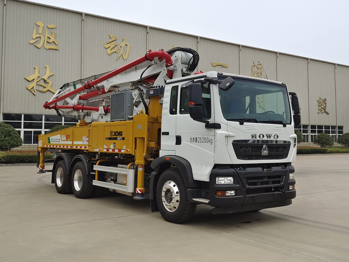 XZS5255THBZ型混凝土泵车图片