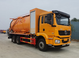 清洗吸污车