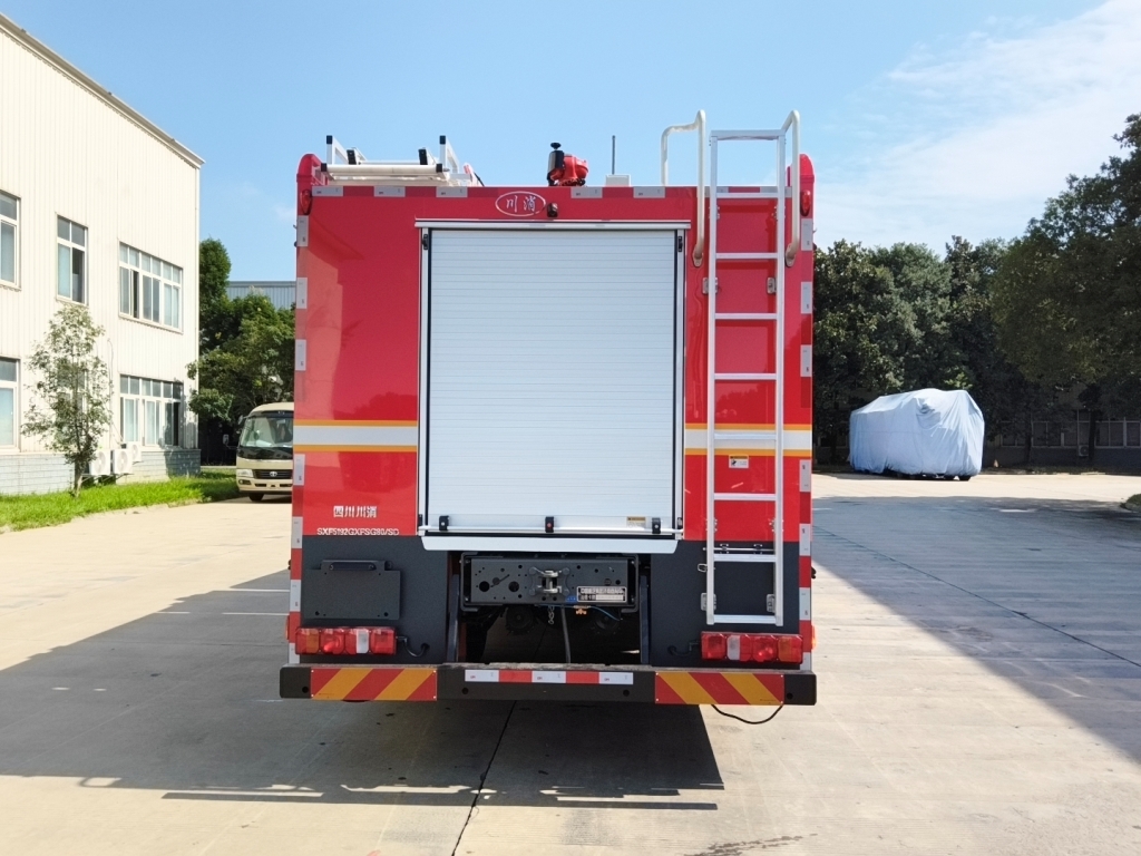 川消牌SXF5192GXFSG80/SD水罐消防车公告图片