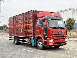 氧化性物品厢式运输车