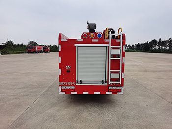 程力威牌CLW5040GXFSG10/DF水罐消防车公告图片