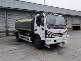 洒水车