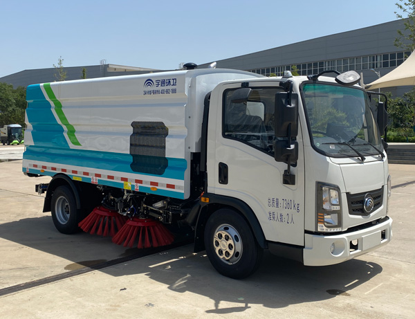 宇通牌YTZ5070TSLT0D6扫路车