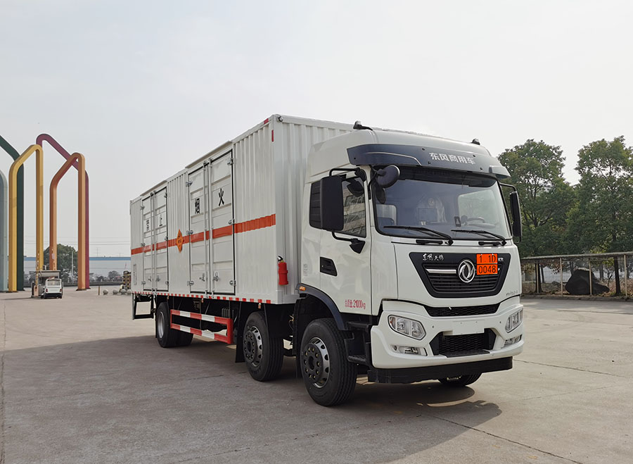 大力牌DLQ5211XQYDFH6爆破器材运输车