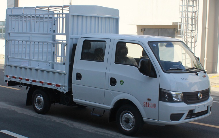 EQ5031CCYD16QCAAC型仓栅式运输车图片