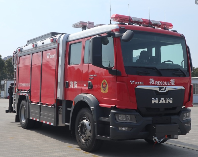 雷沃协力牌LWX5131TXFJY100抢险救援消防车