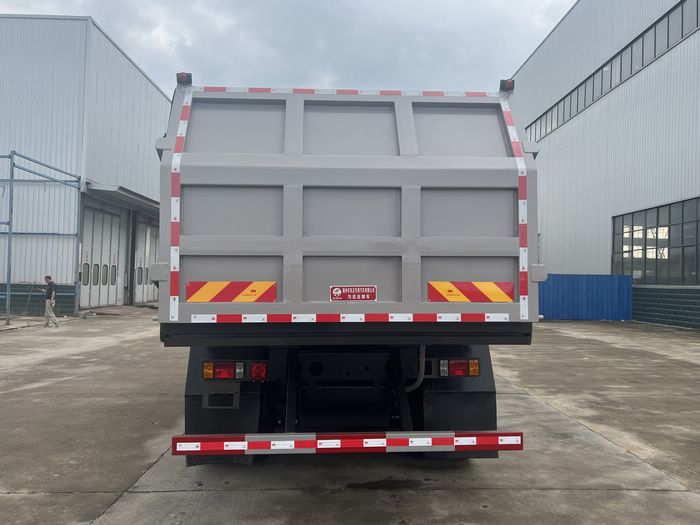 炎帝牌SZD5254ZWXZ6污泥自卸車公告圖片