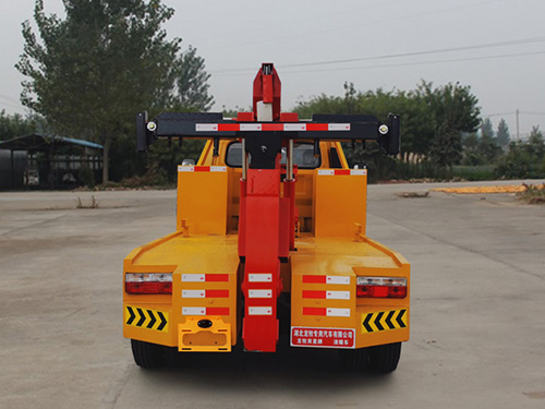 龙牧双星牌LMX5042TQZEQ6清障车公告图片