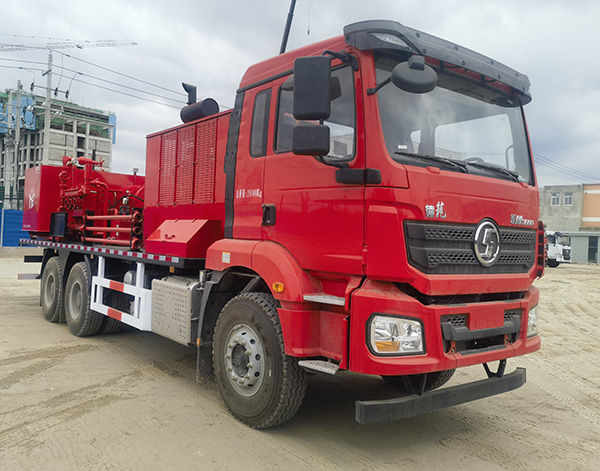 GTE5210TYL80型压裂车图片